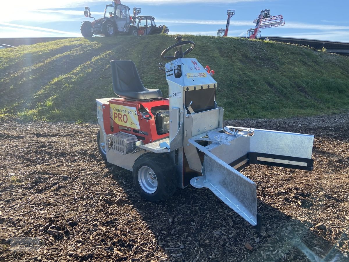 Hochdruckreiniger of the type Westermann CM2 Pro Honda GXV390 Hydraulik, Neumaschine in Burgkirchen (Picture 2)
