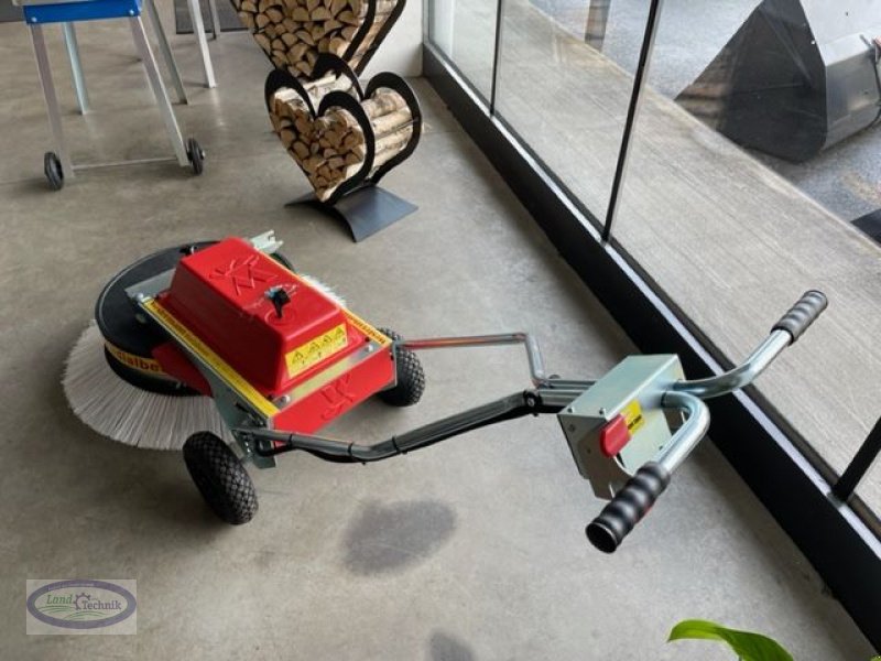 Hochdruckreiniger of the type Westermann Radialbesen 870 Akku Pro, Neumaschine in Münzkirchen (Picture 4)