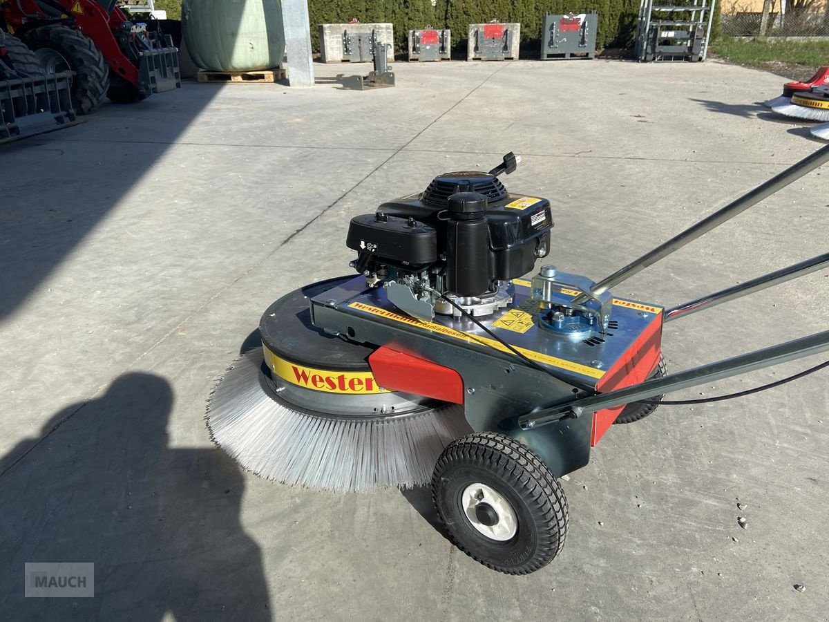 Hochdruckreiniger des Typs Westermann Radialbesen WR 870 Honda, Neumaschine in Burgkirchen (Bild 4)