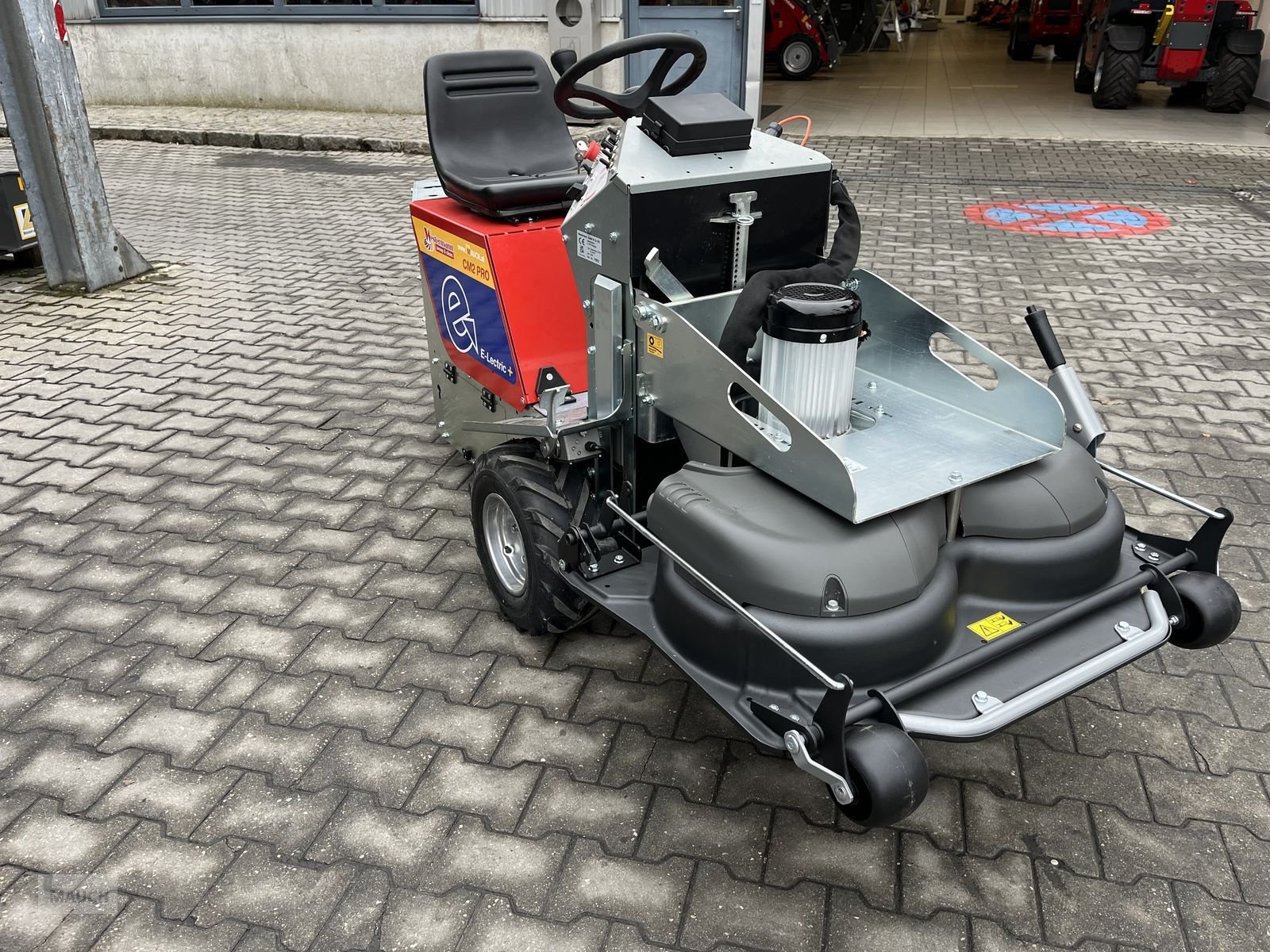 Hochdruckreiniger tip Westermann Westermann CM2 Pro Electric + mit Sichelmähwerk, Neumaschine in Burgkirchen (Poză 11)