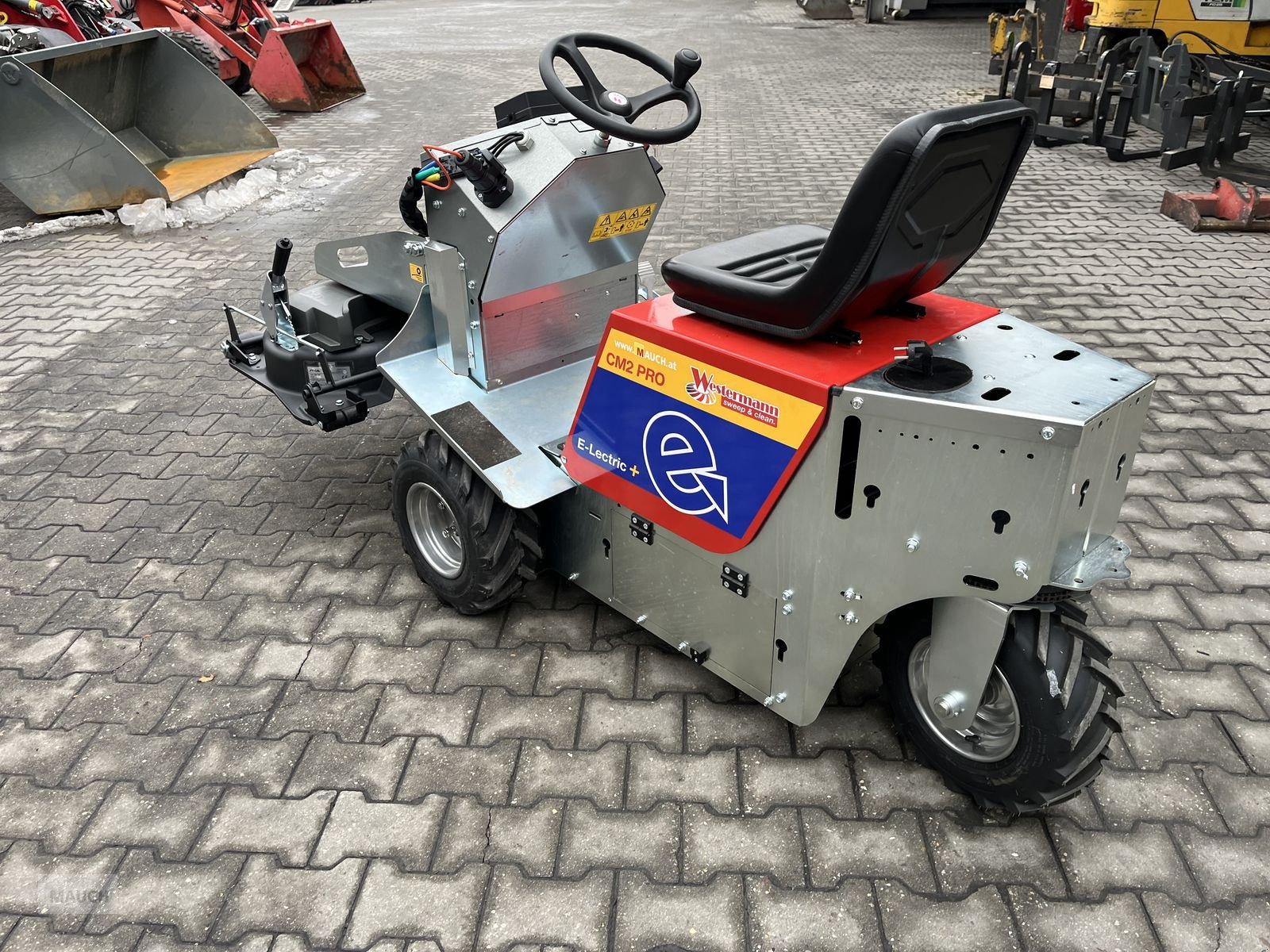 Hochdruckreiniger tip Westermann Westermann CM2 Pro Electric + mit Sichelmähwerk, Neumaschine in Burgkirchen (Poză 8)