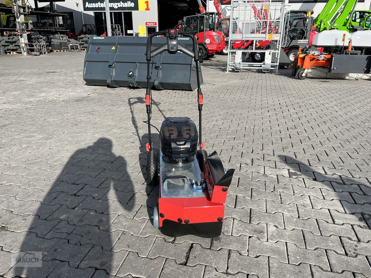 Hochdruckreiniger des Typs Westermann Wildkrautbürste WKB330 Akku, Neumaschine in Burgkirchen (Bild 12)