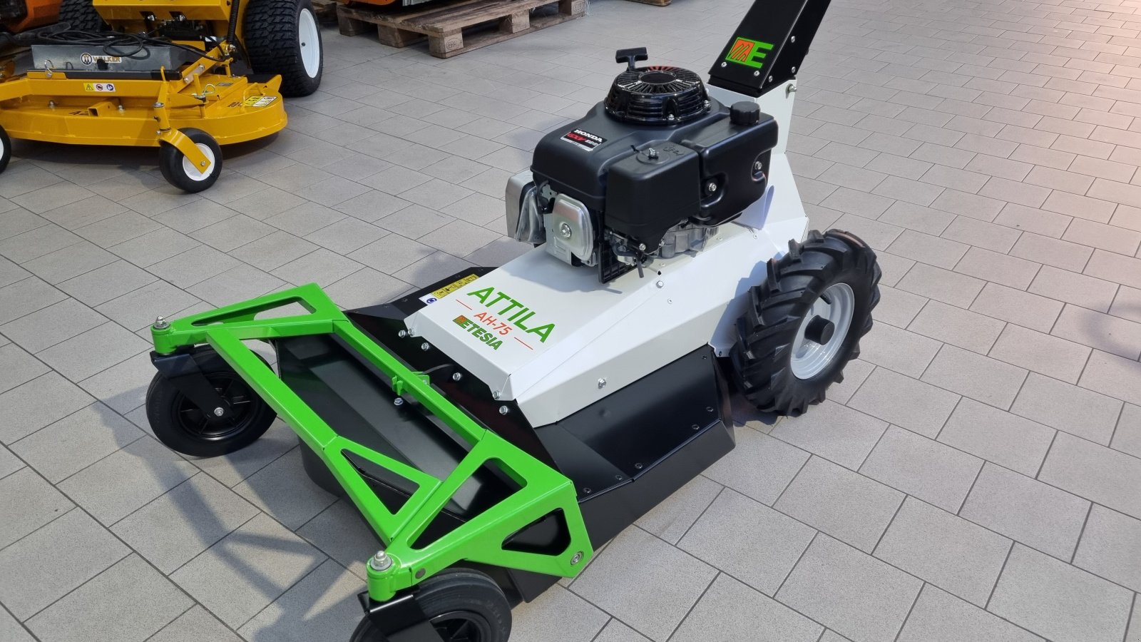 Hochgras/Wiesenmäher des Typs Etesia AH 75 Gestrüppmäher, Neumaschine in Olpe (Bild 12)