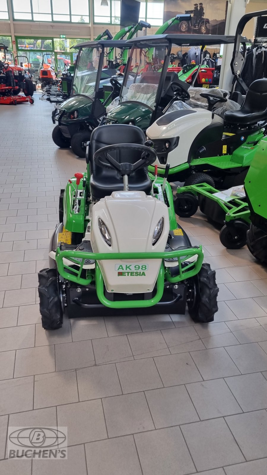 Hochgras/Wiesenmäher des Typs Etesia Attila AK98, Neumaschine in Olpe (Bild 2)