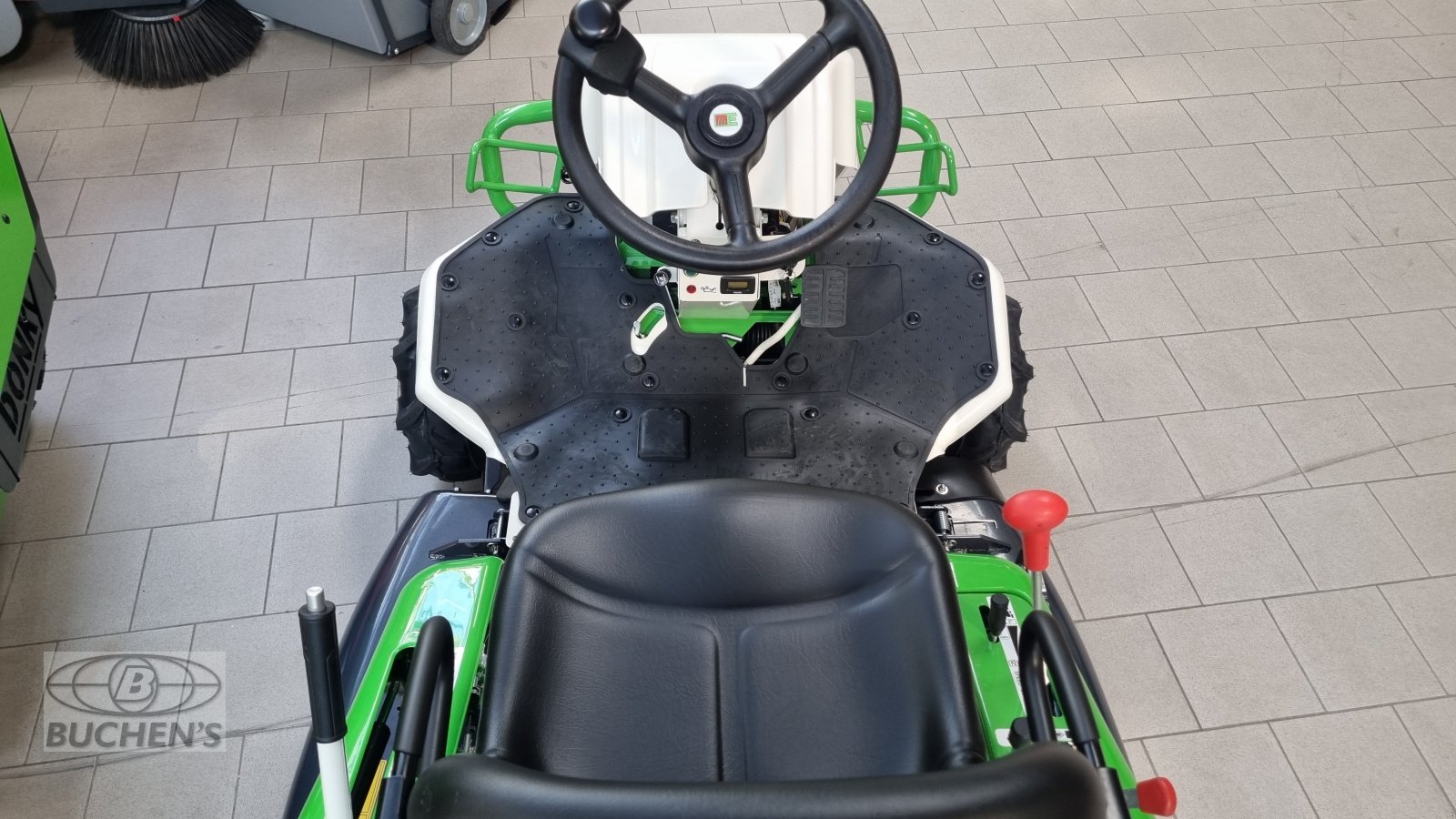 Hochgras/Wiesenmäher des Typs Etesia Attila AK98, Neumaschine in Olpe (Bild 10)