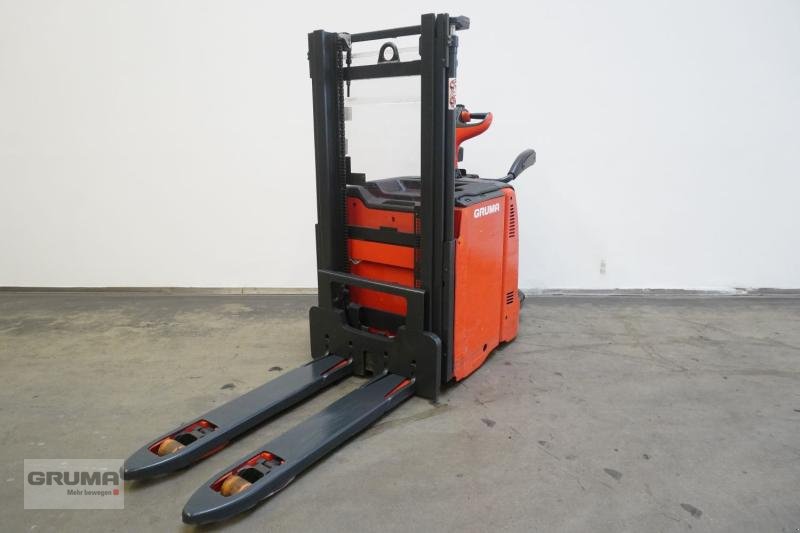 Hochhubwagen of the type Linde D 12 AP 133, Gebrauchtmaschine in Friedberg-Derching (Picture 2)