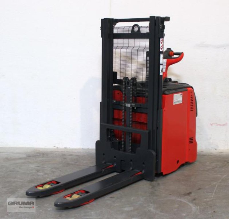 Hochhubwagen typu Linde D 12 AP 133, Gebrauchtmaschine w Friedberg-Derching (Zdjęcie 2)