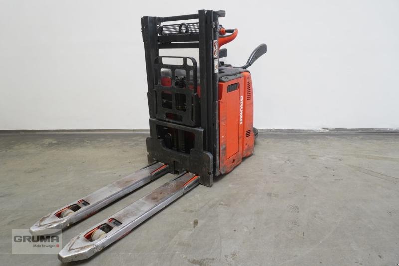 Hochhubwagen tip Linde D 12 HP AP 133, Gebrauchtmaschine in Friedberg-Derching (Poză 2)