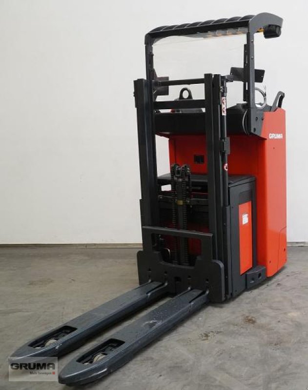 Hochhubwagen of the type Linde D 12 RW 1164-02, Gebrauchtmaschine in Friedberg-Derching (Picture 2)