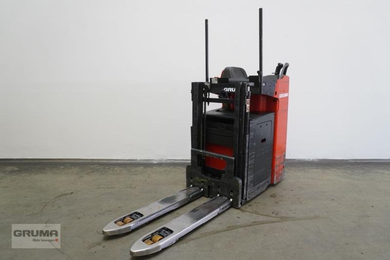 Hochhubwagen des Typs Linde D 12 S 1164, Gebrauchtmaschine in Friedberg-Derching (Bild 2)