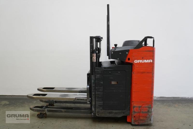 Hochhubwagen des Typs Linde D 12 S 1164, Gebrauchtmaschine in Friedberg-Derching (Bild 4)