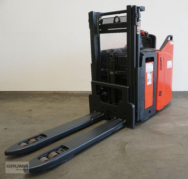 Hochhubwagen of the type Linde D 12 SP 133, Gebrauchtmaschine in Friedberg-Derching (Picture 2)