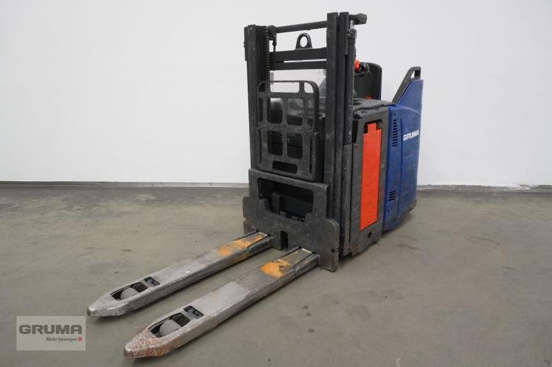 Hochhubwagen des Typs Linde D 12 SP 133, Gebrauchtmaschine in Friedberg-Derching (Bild 2)