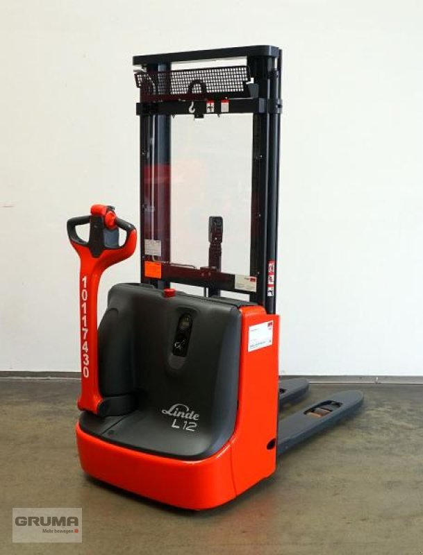 Hochhubwagen Türe ait Linde L 12 1172, Gebrauchtmaschine içinde Friedberg-Derching (resim 1)