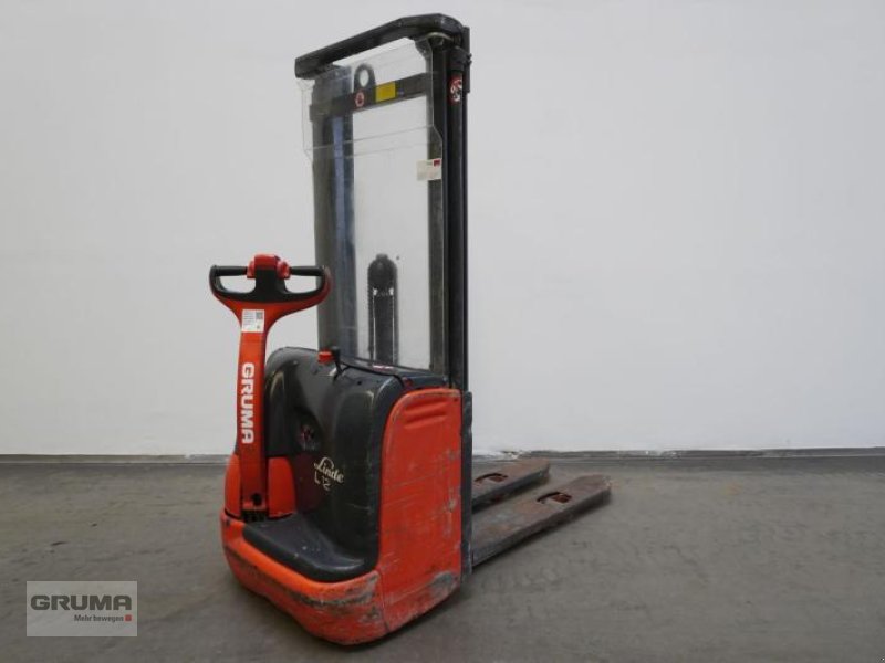 Hochhubwagen typu Linde L 12 379, Gebrauchtmaschine v Friedberg-Derching (Obrázok 1)