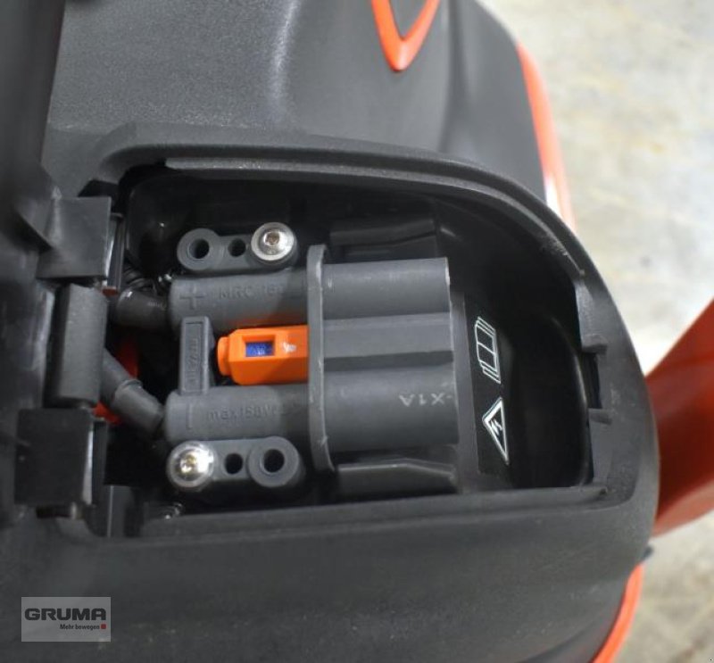 Hochhubwagen del tipo Linde L 12 B ION 4596-00, Gebrauchtmaschine en Friedberg-Derching (Imagen 6)