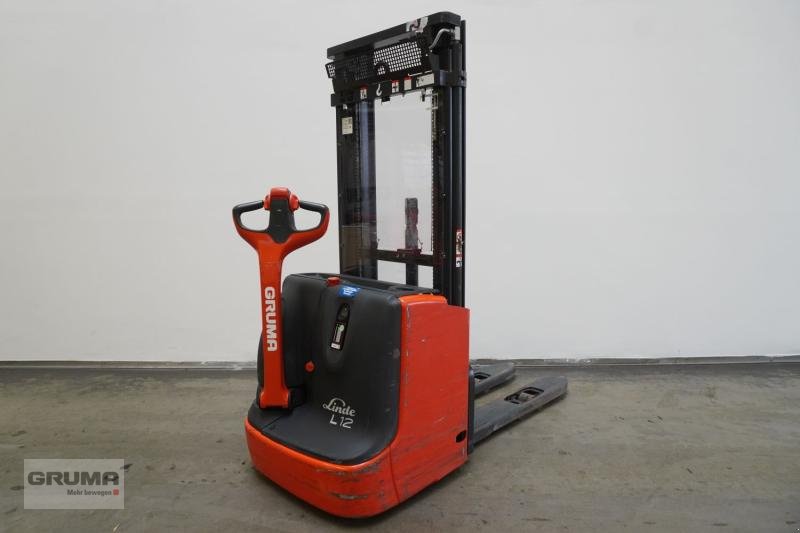 Hochhubwagen del tipo Linde L 12 i 1172, Gebrauchtmaschine In Friedberg-Derching (Immagine 1)