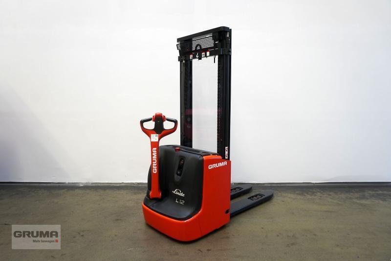 Hochhubwagen of the type Linde L 12 i 1172, Gebrauchtmaschine in Friedberg-Derching (Picture 1)