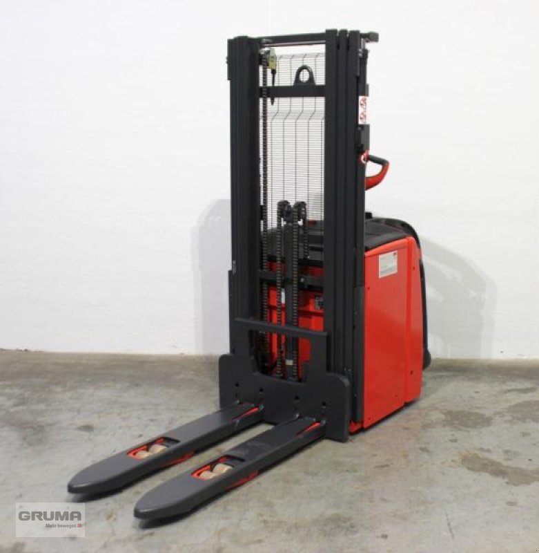 Hochhubwagen of the type Linde L 16 AP i 1173-01, Gebrauchtmaschine in Friedberg-Derching (Picture 3)