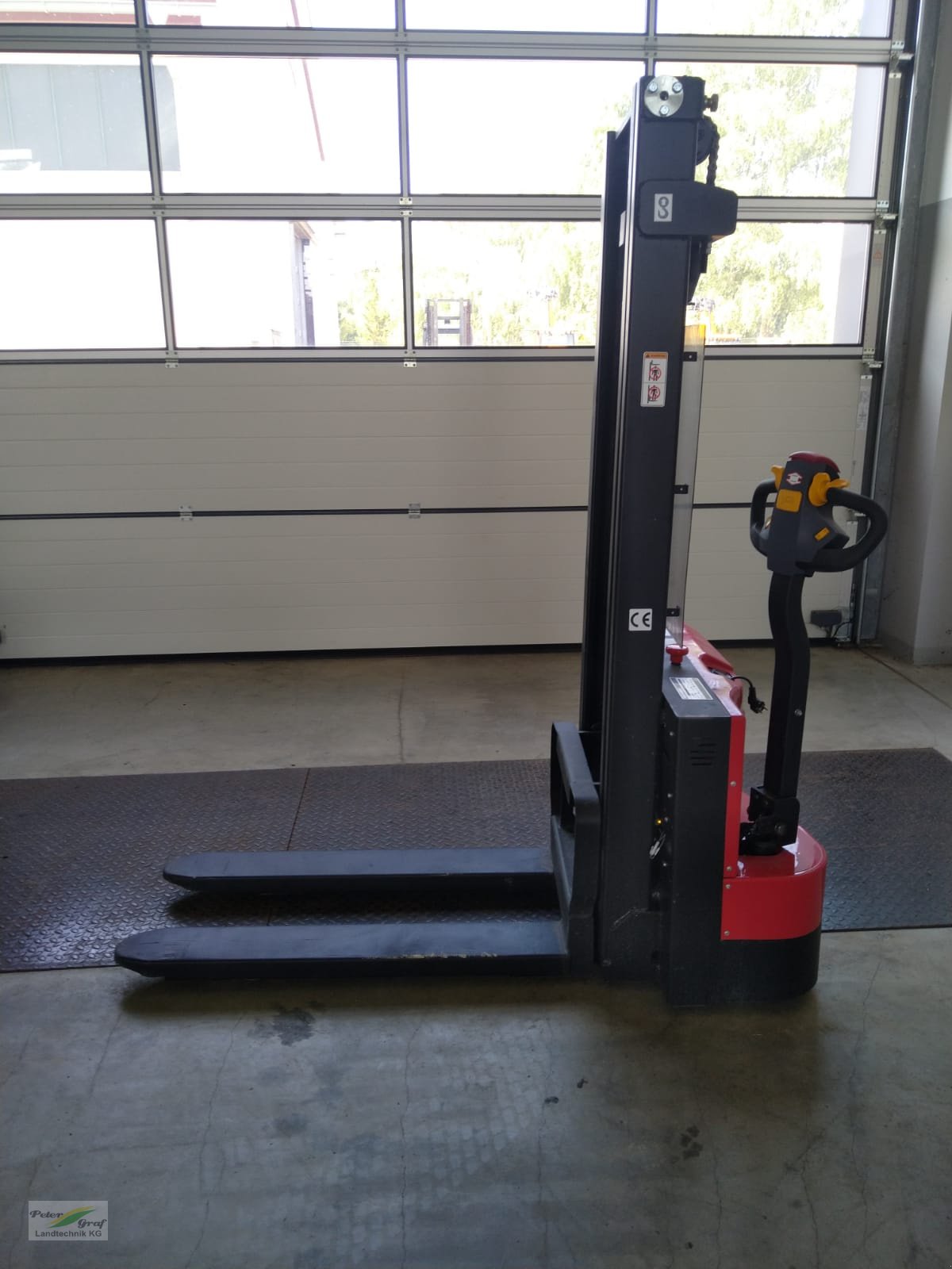 Hochhubwagen des Typs Plus Power Akku Hochhubwagen ES15-ES, Neumaschine in Pegnitz-Bronn (Bild 3)