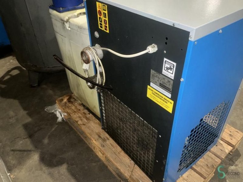 Hof-Kompressor tip Alup ALLEGRO 22-10, Gebrauchtmaschine in Wijchen (Poză 11)