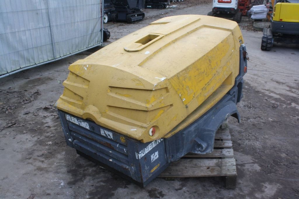 Hof-Kompressor del tipo Atlas Copco AS37KD, Gebrauchtmaschine en Antwerpen (Imagen 2)