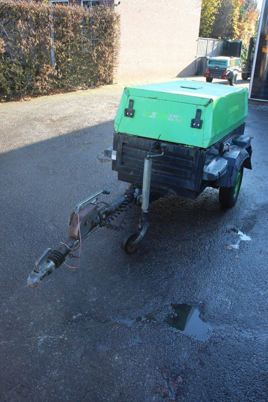 Hof-Kompressor Türe ait Atlas Copco AS47DD BOX, Gebrauchtmaschine içinde Antwerpen (resim 5)