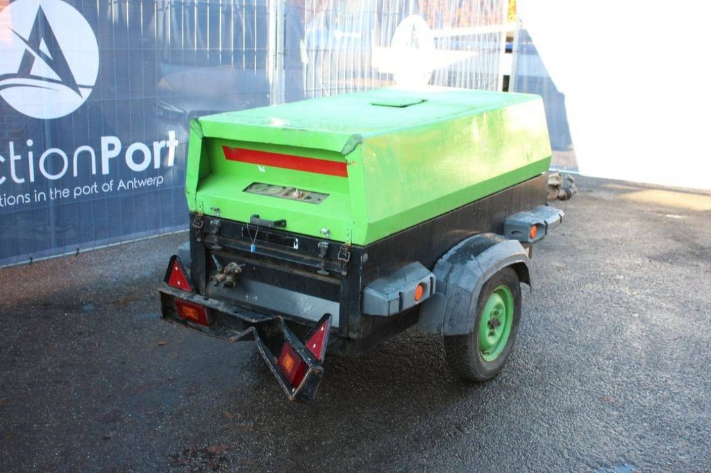 Hof-Kompressor Türe ait Atlas Copco AS47DD BOX, Gebrauchtmaschine içinde Antwerpen (resim 9)