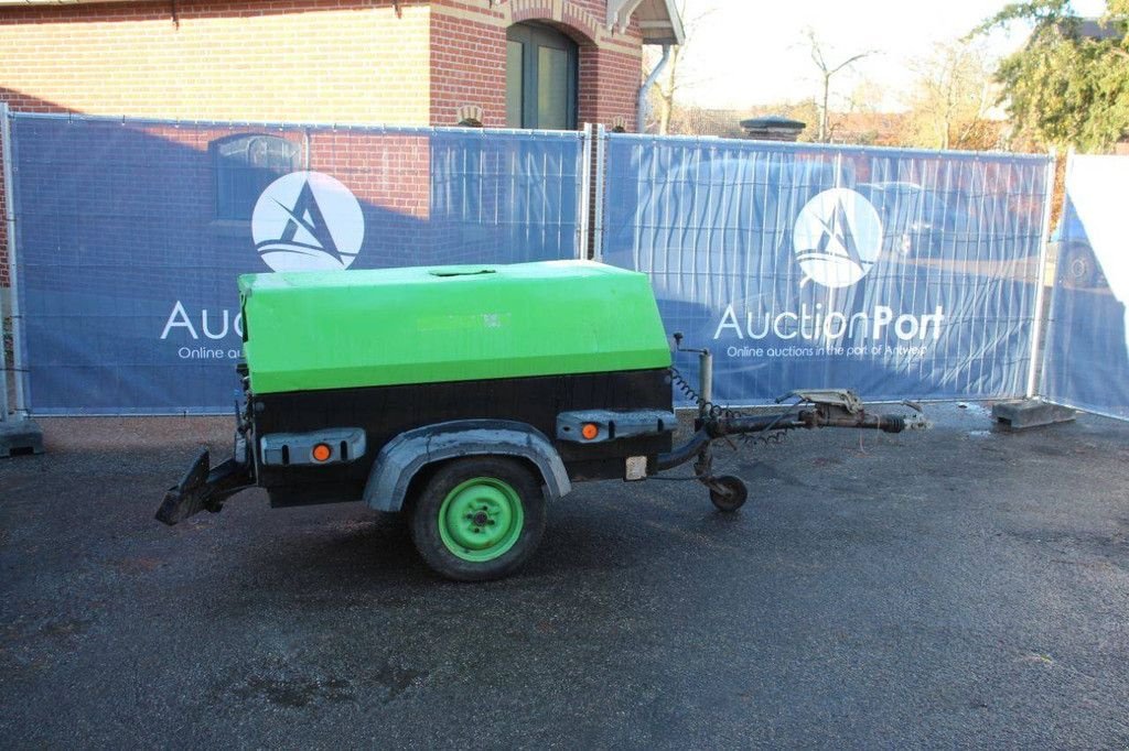 Hof-Kompressor Türe ait Atlas Copco AS47DD BOX, Gebrauchtmaschine içinde Antwerpen (resim 1)