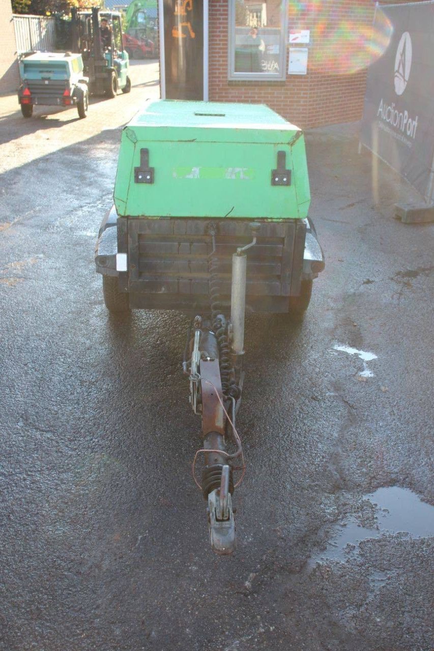 Hof-Kompressor Türe ait Atlas Copco AS47DD BOX, Gebrauchtmaschine içinde Antwerpen (resim 4)