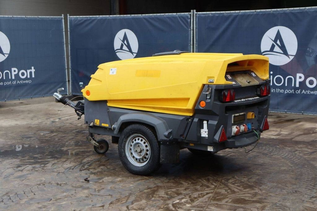 Hof-Kompressor Türe ait Atlas Copco QAX20, Gebrauchtmaschine içinde Antwerpen (resim 2)