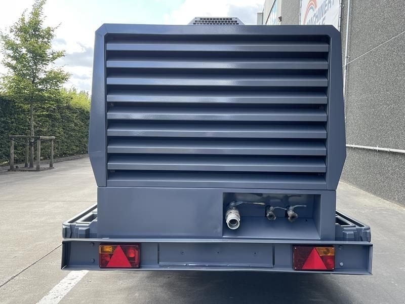 Hof-Kompressor Türe ait Atlas Copco XAHS 347 CD - N, Gebrauchtmaschine içinde Waregem (resim 10)
