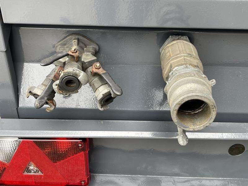 Hof-Kompressor tipa Atlas Copco XAS 137 KD - N, Gebrauchtmaschine u Waregem (Slika 10)