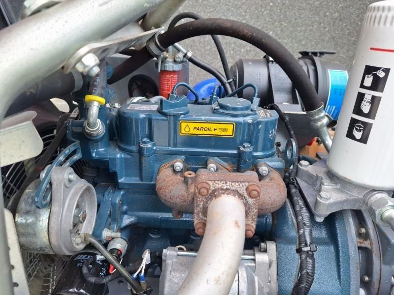 Hof-Kompressor van het type Atlas Copco XAS 38 KD, Gebrauchtmaschine in Waregem (Foto 10)