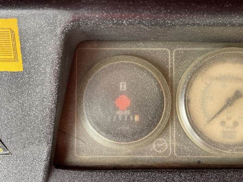 Hof-Kompressor of the type Atlas Copco XAS 57 DD, Gebrauchtmaschine in Waregem (Picture 11)