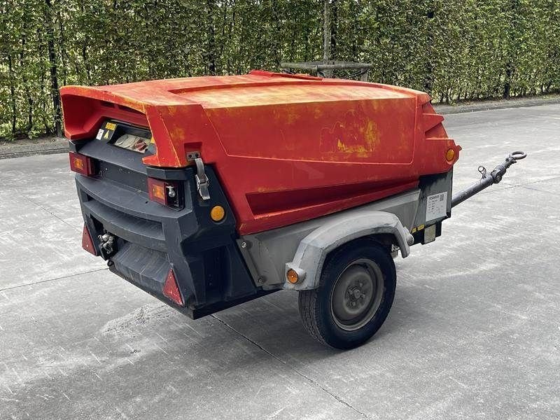 Hof-Kompressor tipa Atlas Copco XAS 57 DD, Gebrauchtmaschine u Waregem (Slika 7)