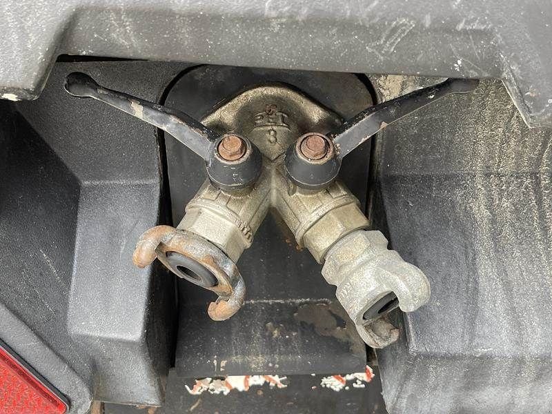 Hof-Kompressor tipa Atlas Copco XAS 57 DD, Gebrauchtmaschine u Waregem (Slika 9)