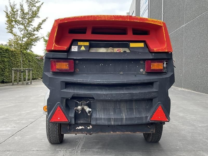 Hof-Kompressor от тип Atlas Copco XAS 57 DD, Gebrauchtmaschine в Waregem (Снимка 9)