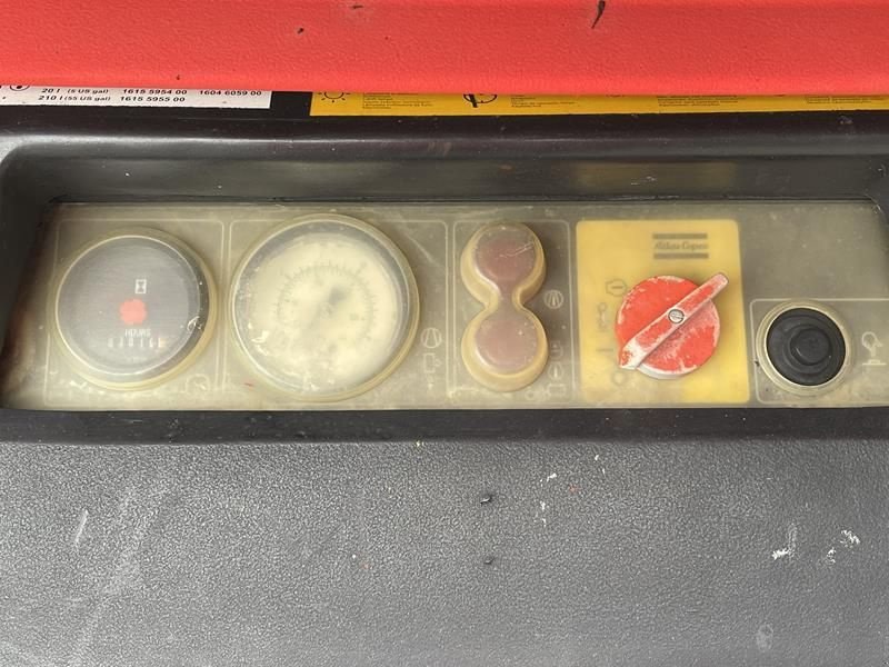 Hof-Kompressor от тип Atlas Copco XAS 57 DD, Gebrauchtmaschine в Waregem (Снимка 11)