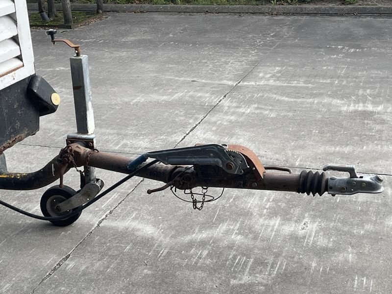 Hof-Kompressor от тип Atlas Copco XAS 66 DD - N, Gebrauchtmaschine в Waregem (Снимка 5)