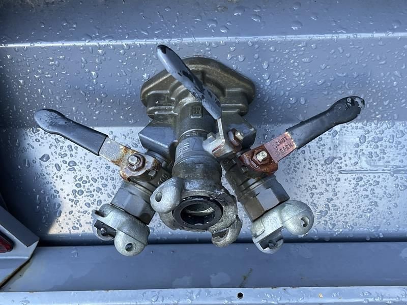 Hof-Kompressor of the type Atlas Copco XAS 97 DD - N, Gebrauchtmaschine in Waregem (Picture 8)