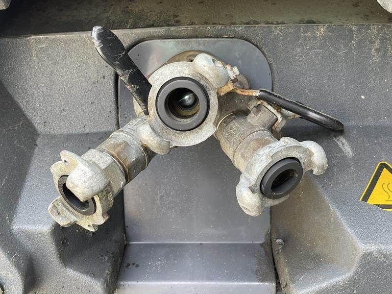 Hof-Kompressor a típus Atlas Copco XAS 97 DD - N, Gebrauchtmaschine ekkor: Waregem (Kép 9)