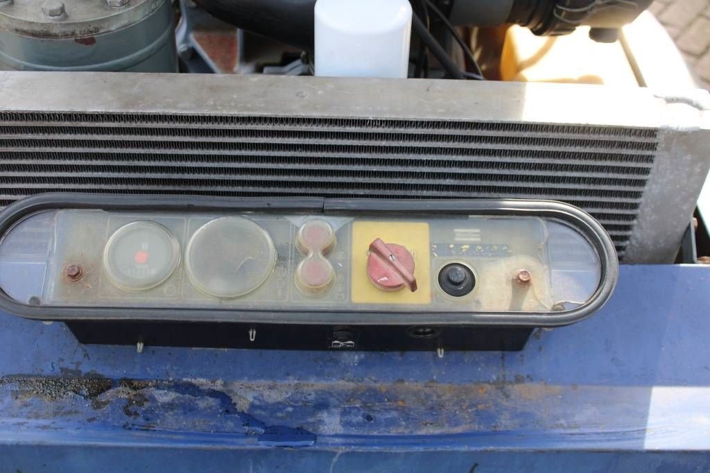 Hof-Kompressor tipa Atlas Copco XAS 97, Gebrauchtmaschine u Rucphen (Slika 7)