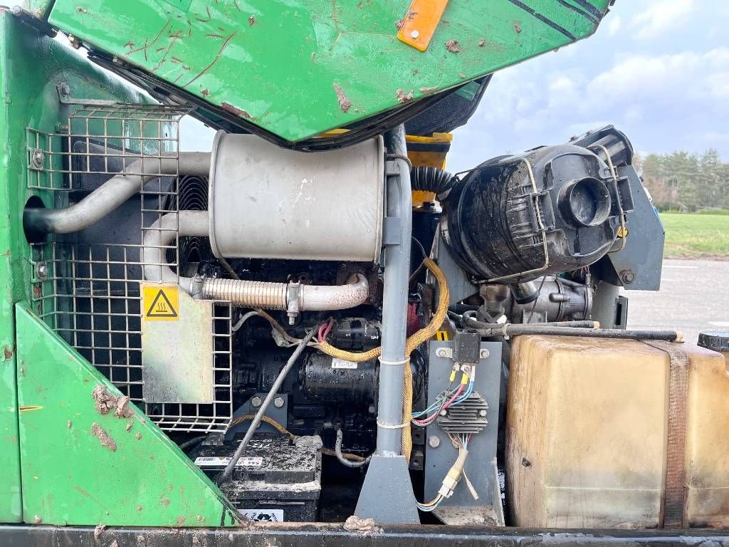 Hof-Kompressor tip Atlas Copco XAS36 Good Working Condition / CE Certified, Gebrauchtmaschine in Veldhoven (Poză 8)