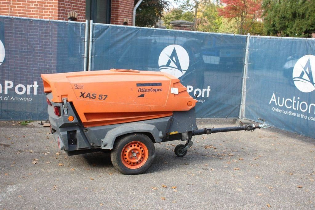Hof-Kompressor del tipo Atlas Copco XAS57DD, Gebrauchtmaschine en Antwerpen (Imagen 1)
