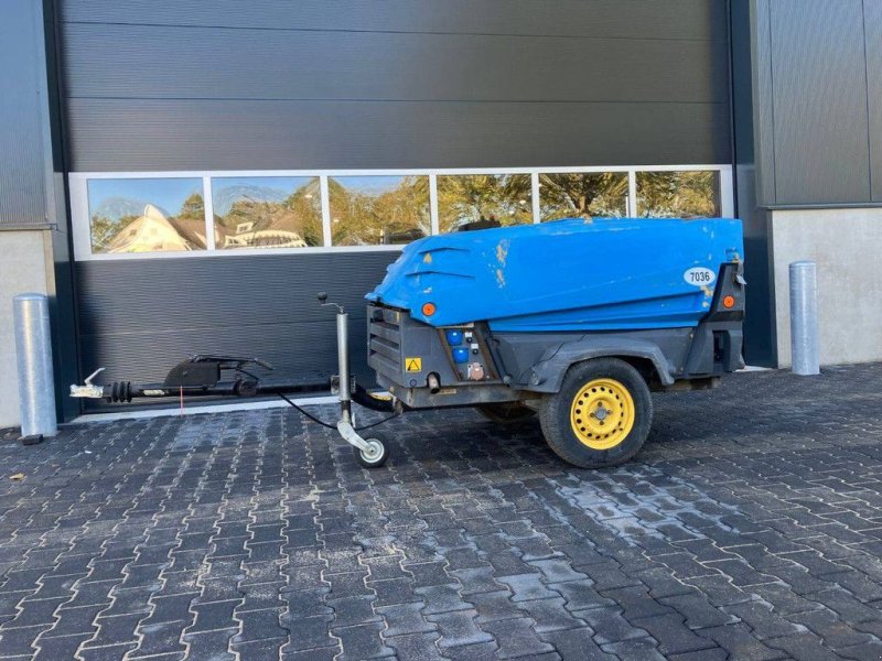 Hof-Kompressor vrste Atlas Copco XAS67DD, Gebrauchtmaschine v Antwerpen (Slika 1)