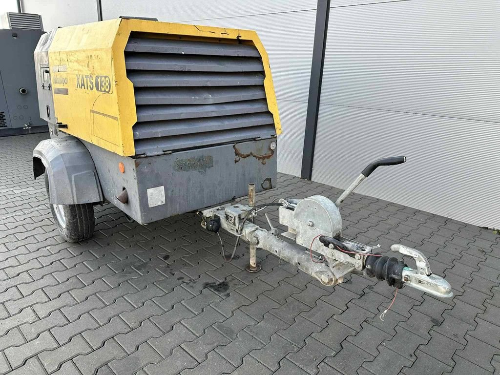 Hof-Kompressor du type Atlas Copco XATS, Gebrauchtmaschine en Antwerpen (Photo 2)