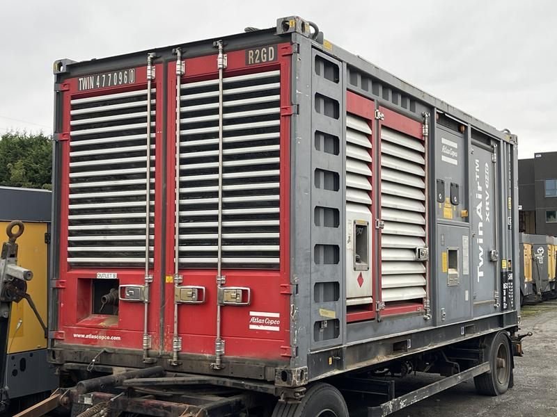 Hof-Kompressor tip Atlas Copco XRV 946 CD, Gebrauchtmaschine in Waregem (Poză 3)