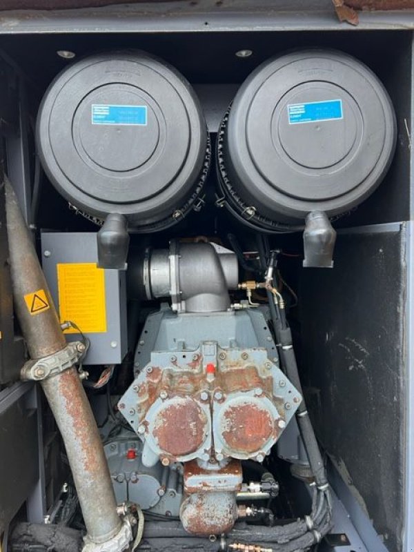 Hof-Kompressor des Typs Atlas Copco XRVS476, Gebrauchtmaschine in Egem (Bild 2)