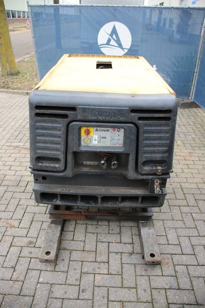 Hof-Kompressor del tipo Compair C50, Gebrauchtmaschine In Antwerpen (Immagine 4)